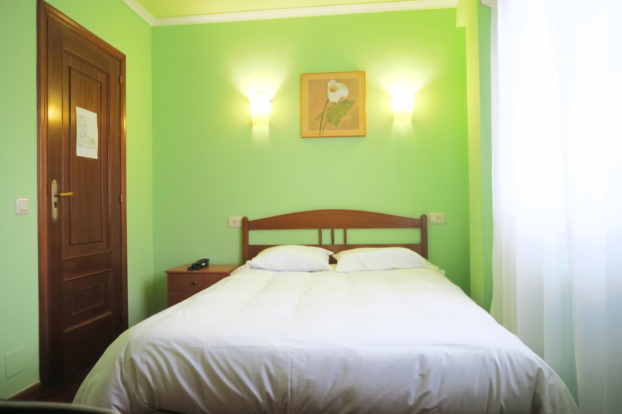 Hotel Camino Do Mar Урдильде Экстерьер фото